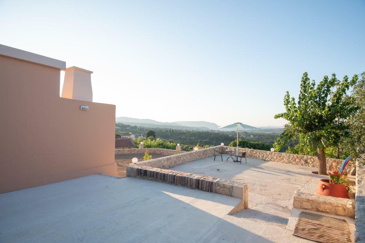 Panorama Country Residence Tzitzifes Luaran gambar