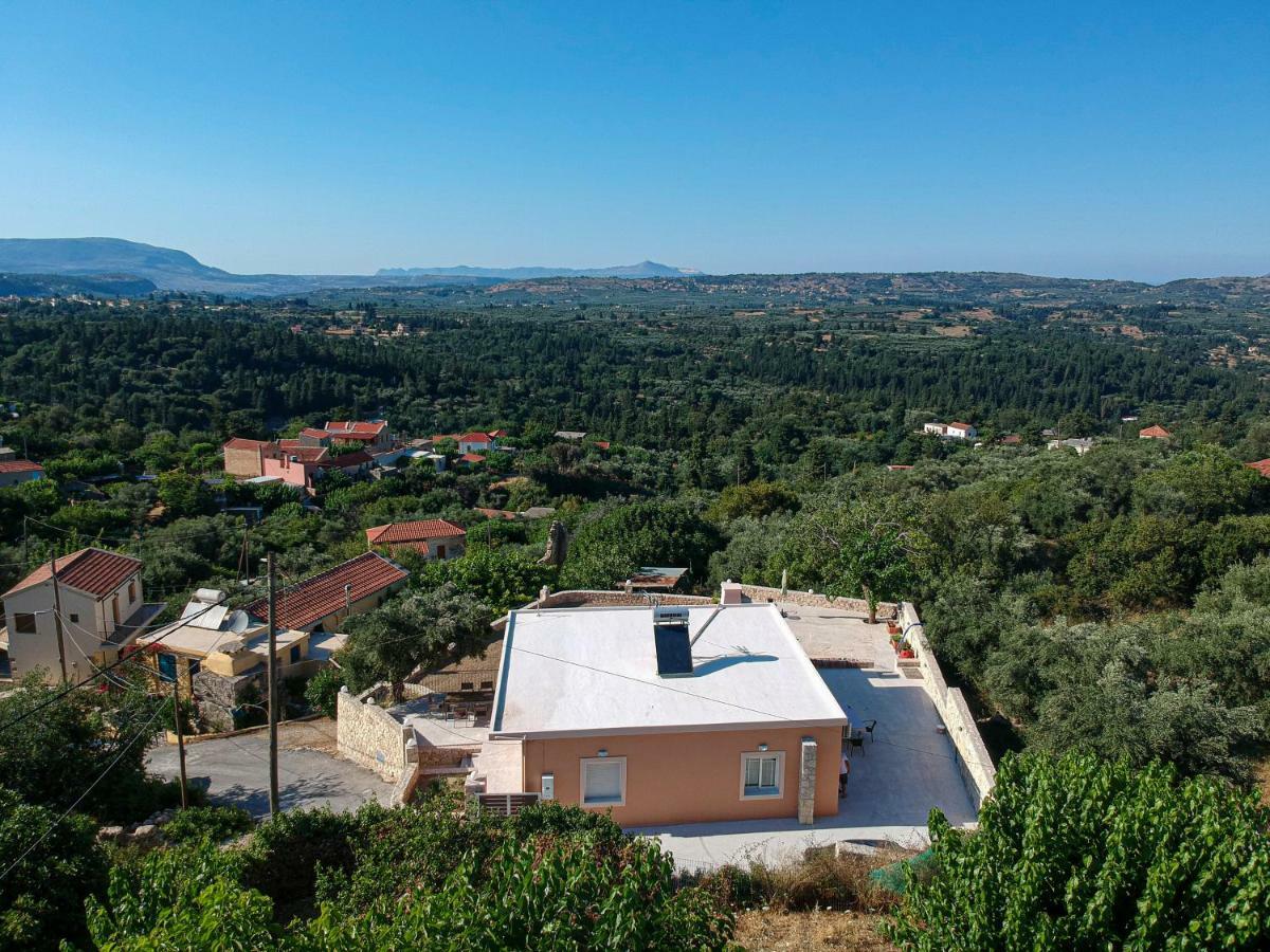Panorama Country Residence Tzitzifes Luaran gambar